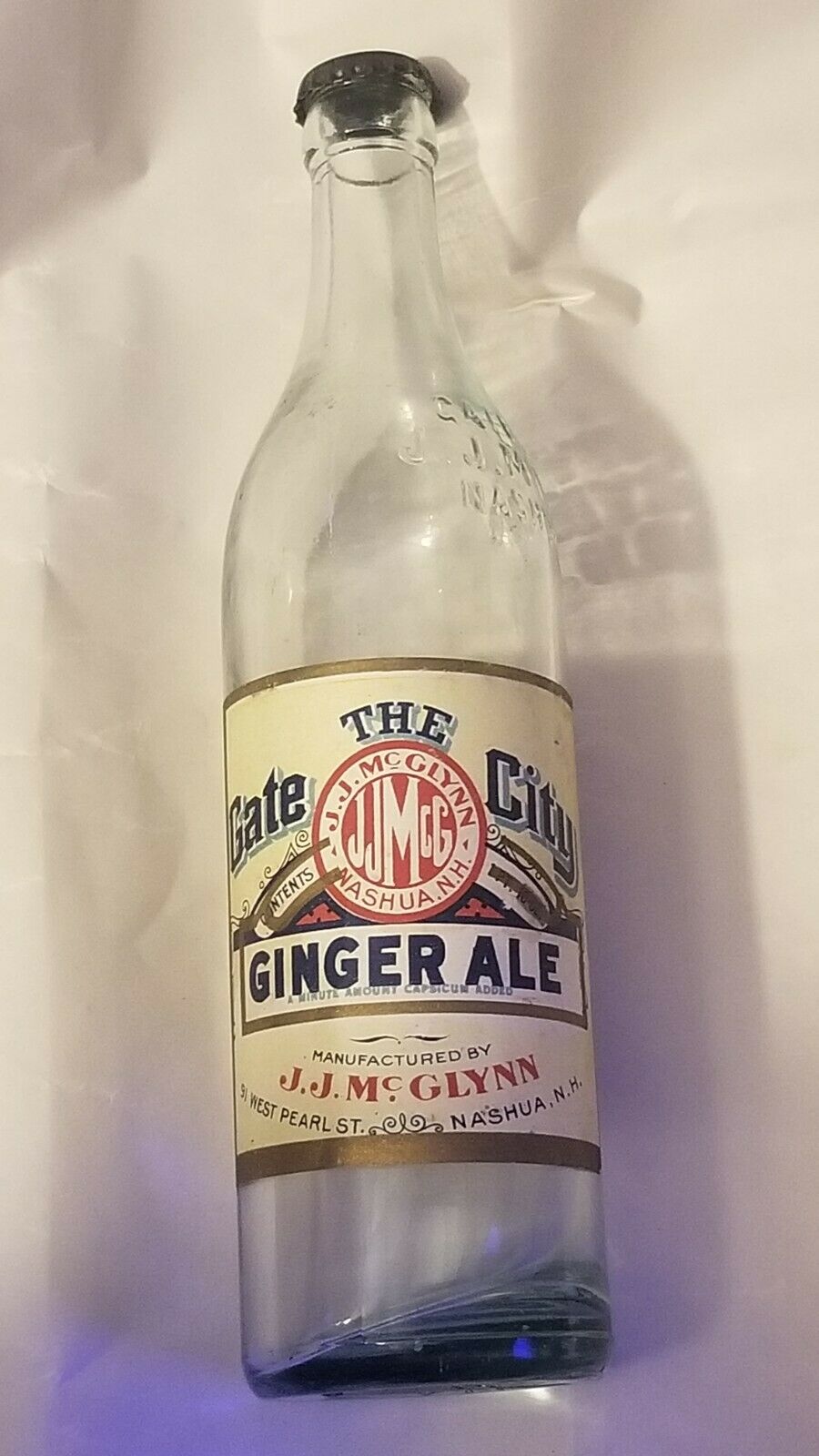The Gate City Ginger Ale Nashua Nh J. J. Mcglynn  Bottle