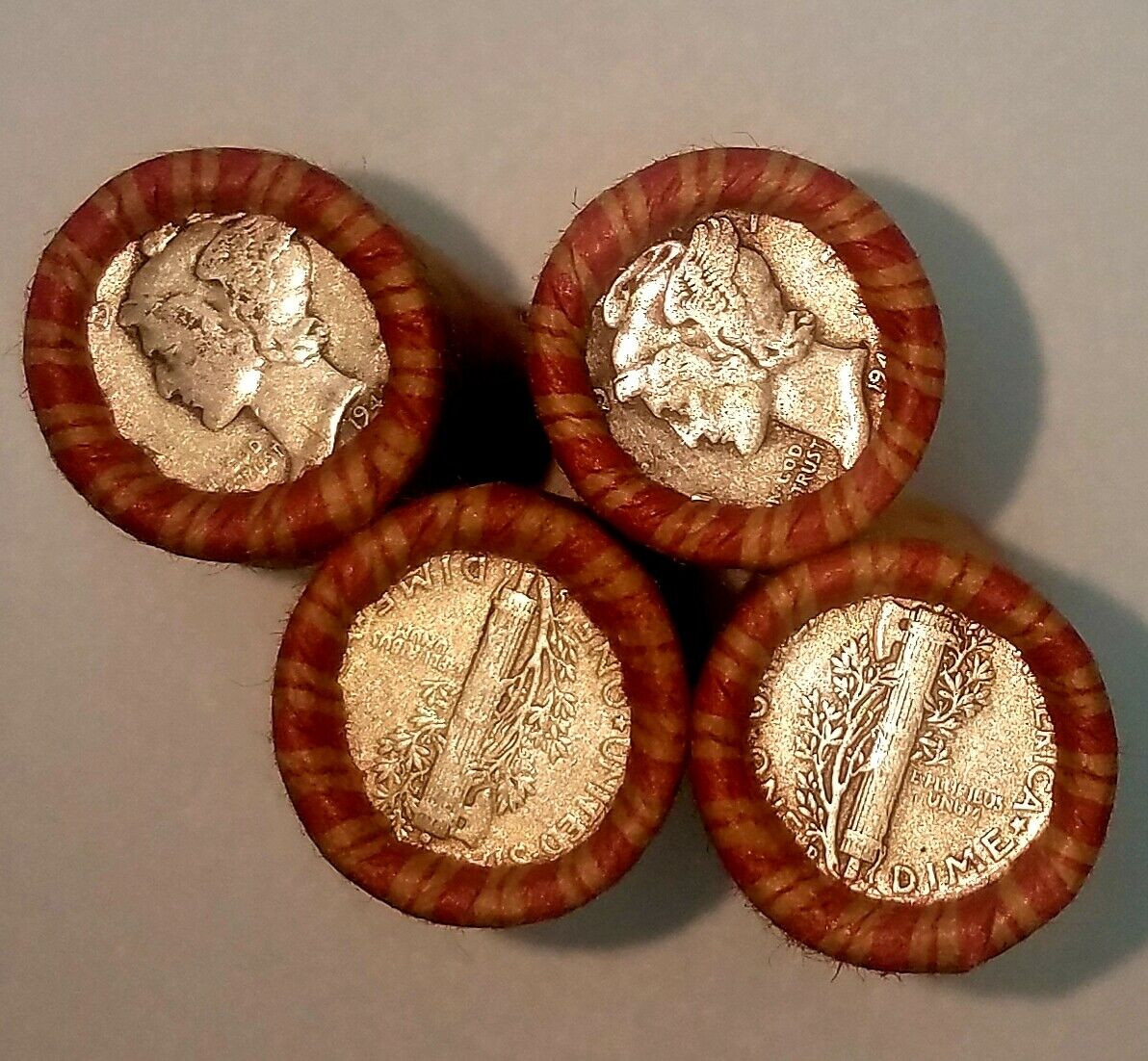 1 Shotgun Roll Of Lincoln Wheat Cents With A Bonus Mercury Dime On End