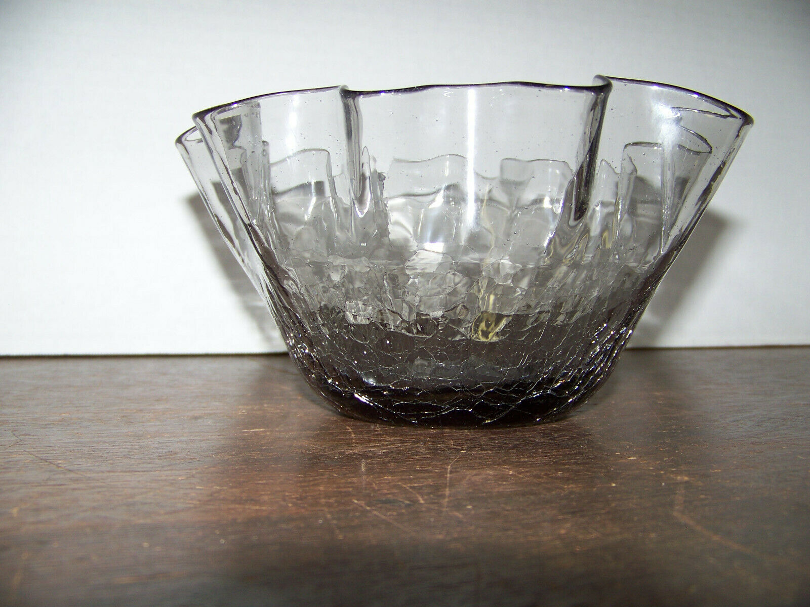 Vintage Pilgrim Smoke Gray Glass Crackle Glass Bowl Fluted Rim Mcm