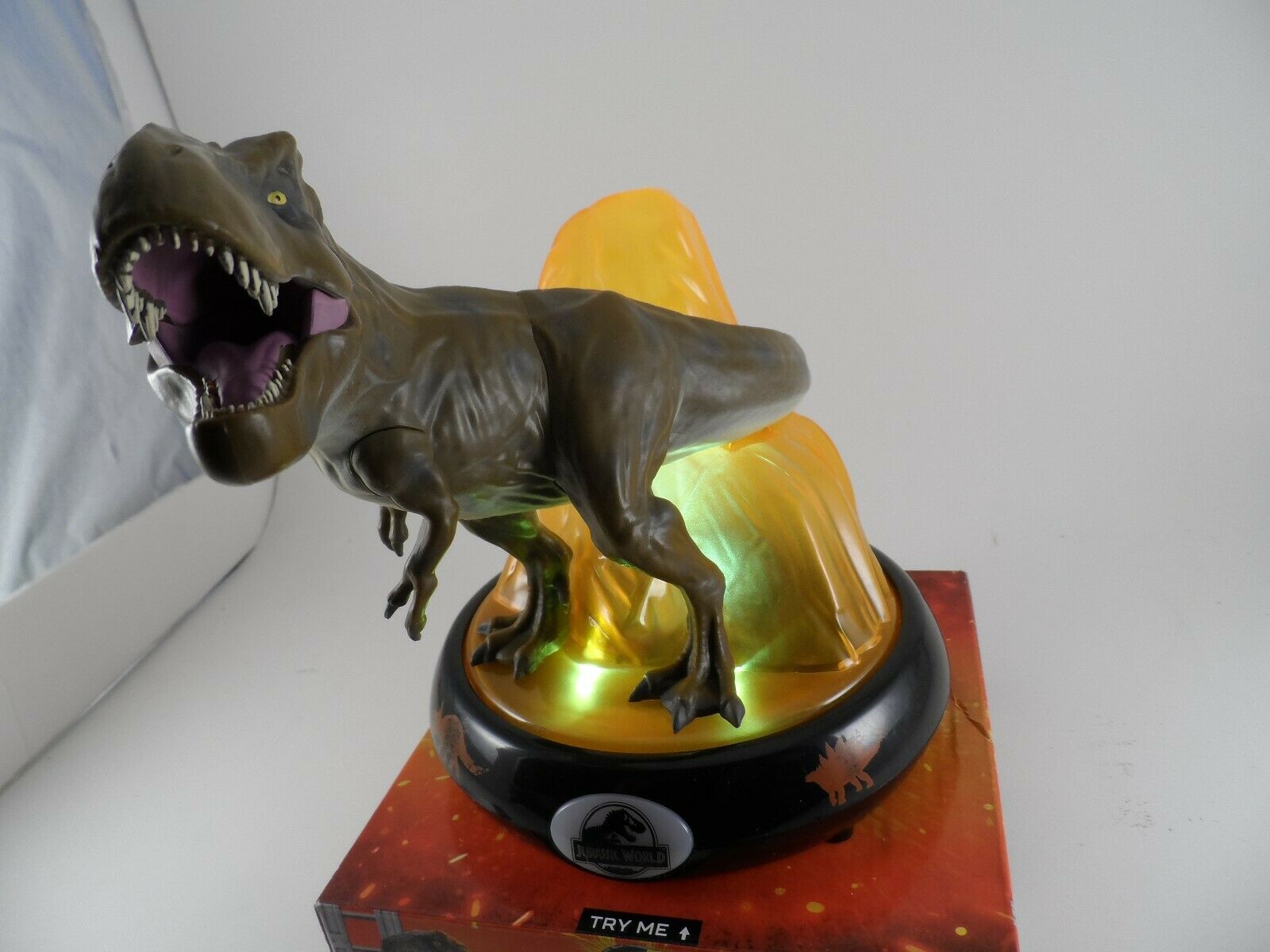 Nib Jurassic World T-rex Night Light (15 Minute Shut-off) New