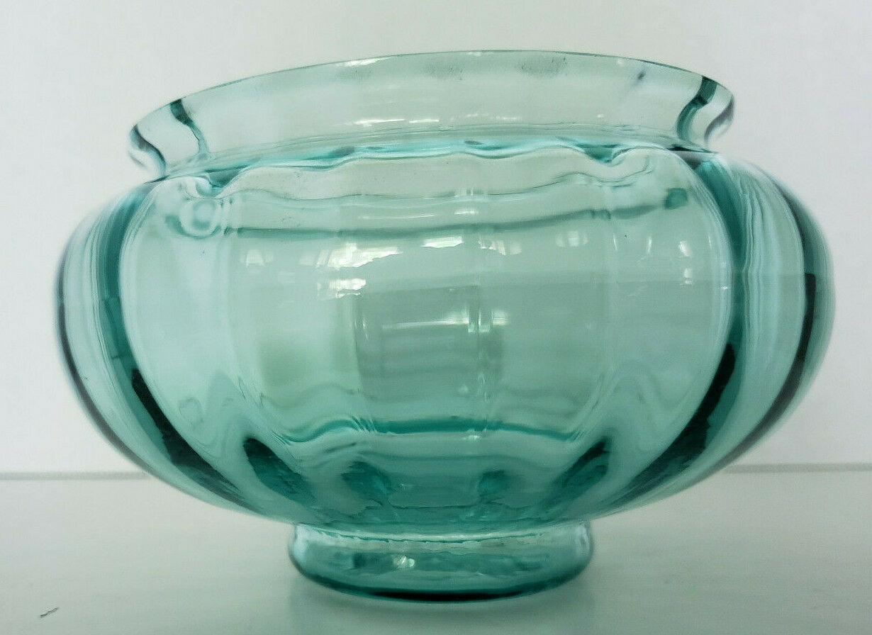 Pilgrim Glass Green Rembrandt Bowl 3 1/2"