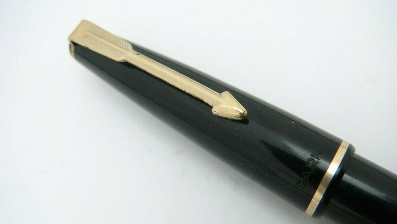 Gorgeous Parker 17 Lady Fountain Pen, Black, Semi Flex 14k Medium Nib, England